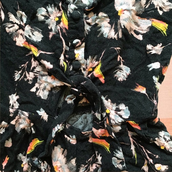 FLORAL ROMPER - Picture 2 of 2